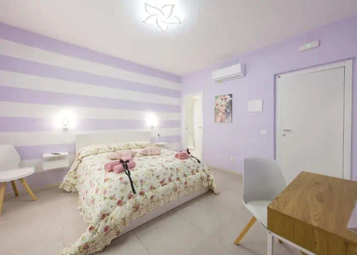 La Maison Du Lion Πανσιόν